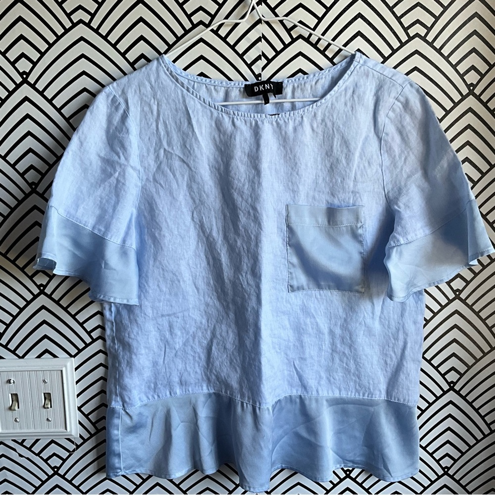DKNY Blouse Linen silk light blue short sleeve size small